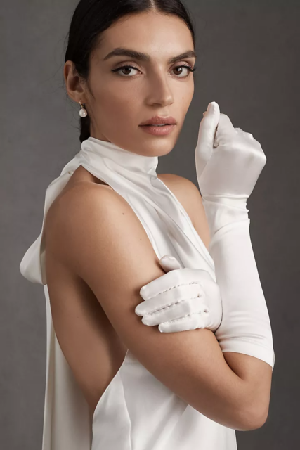 Carolina Amato Viviana Silk Gloves